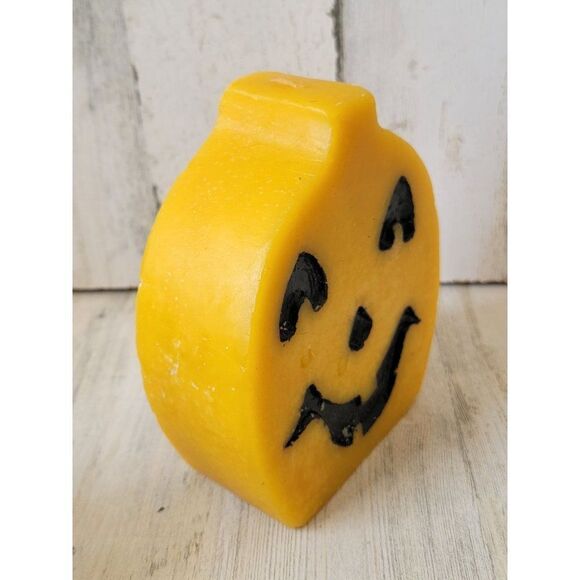 Pumpkin jack-o-lantern candle happy Halloween home decor - Picture 3 of 13